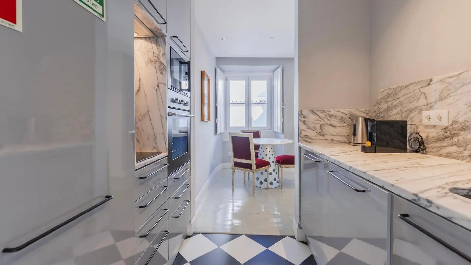 Apartment Stylish 1Bdr Apt In Bairro Alto By Lovelystay Lisbon